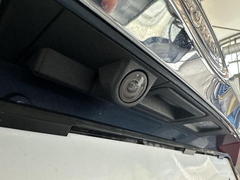 Ford Mondeo Titanium 2.0 EcoBlue 150k aut. - fotka 28 z 30