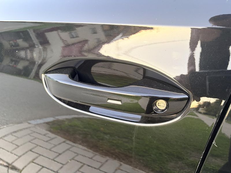 Cupra Formentor 1.5TSI 110KW DSG LED - fotka 8 z 54