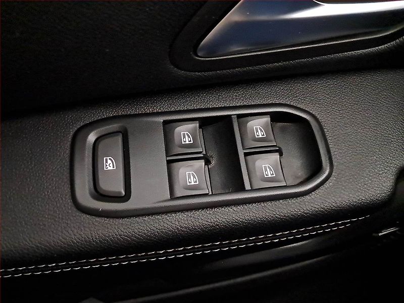 Dacia Duster (2022) 1.3 TCe, ČR,1.maj, Serv.kniha - fotka 16 z 17