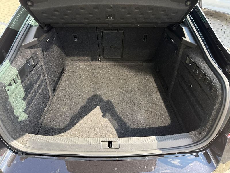 Škoda Superb Sportline  2,0TSI 140kW DSG - fotka 18 z 22