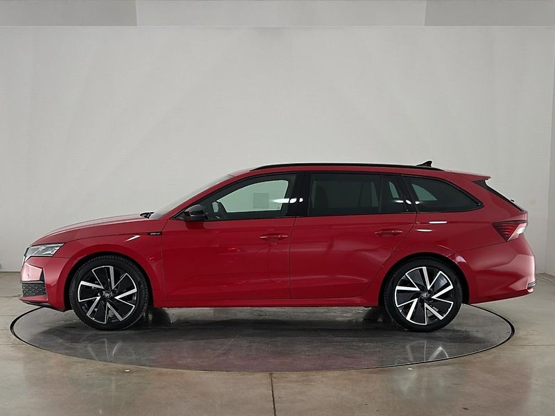 Škoda Octavia Sportline DSG - fotka 3 z 28