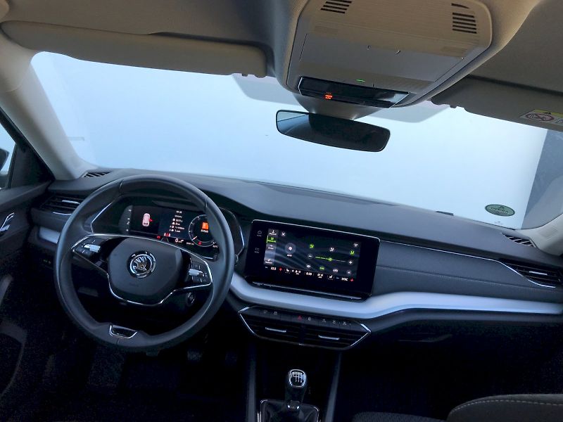 Škoda Octavia (2023) COM STY TD 85/2.0 M6F - fotka 5 z 23