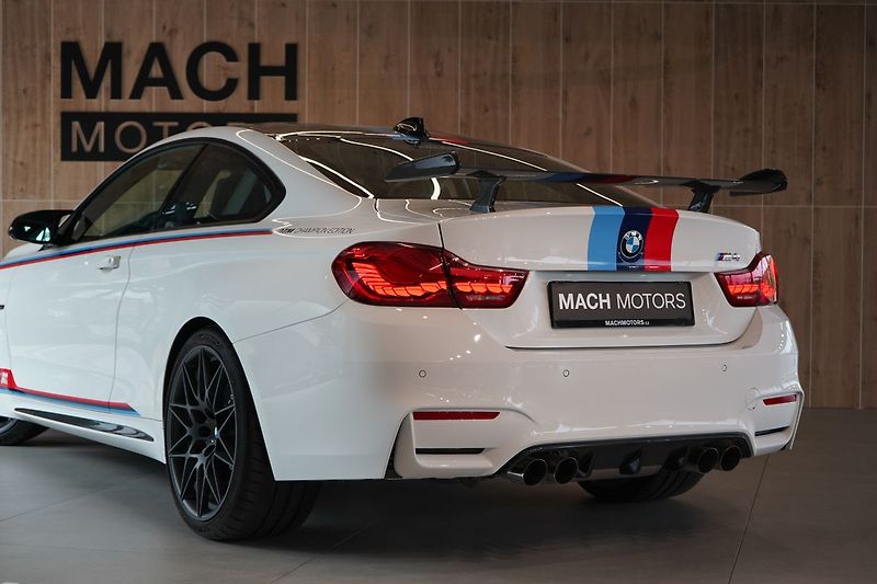 BMW M4 GTS DTM Champion Edition - fotka 18 z 44