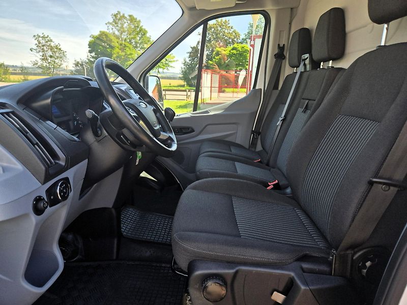 Ford Transit (2019) L4H3 - JUMBO - CZ původ, najet - fotka 19 z 20