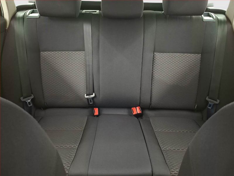 Volkswagen Golf (2013) 1.2 TSI, Tempomat - fotka 10 z 16