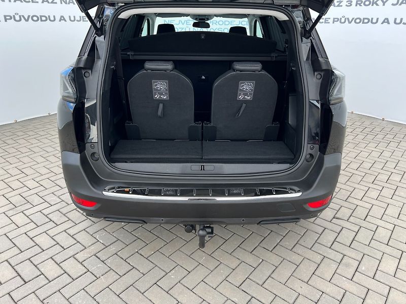Peugeot 5008 (2021) 1.2PT 96kW! Allure! Tažné! LED - fotka 10 z 43