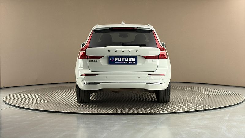 Volvo XC60 2.0 T6 AUT AWD Recharge Inscri - fotka 5 z 33