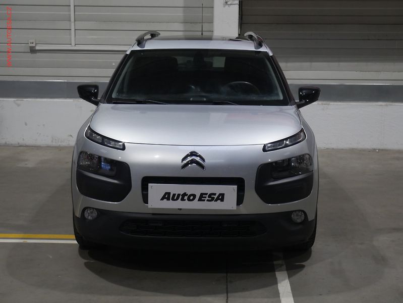 Citroën C4 Cactus (2016) 1.2PT, ČR, Panorama - fotka 2 z 17