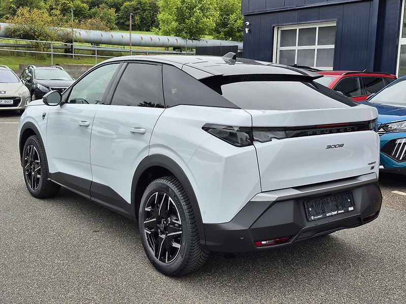 Peugeot 3008 (2026) GT Hybrid 145 e-DCS6  - fotka 3 z 27
