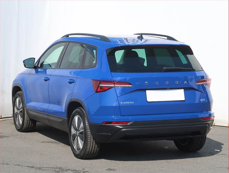 Škoda Karoq (2023) Ambition Plus 2.0 TDI, 4X4,DSG - fotka 4 z 25