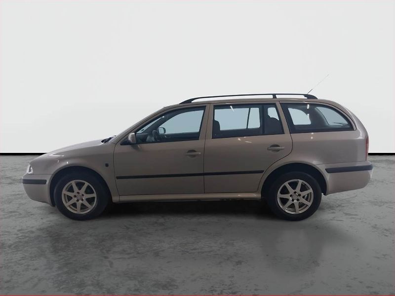 Škoda Octavia (2006) 1.6, po STK, jezdí výborně - fotka 3 z 16