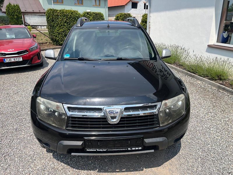 Dacia Duster (2010) 1.6 16 V  4x4 - fotka 6 z 28