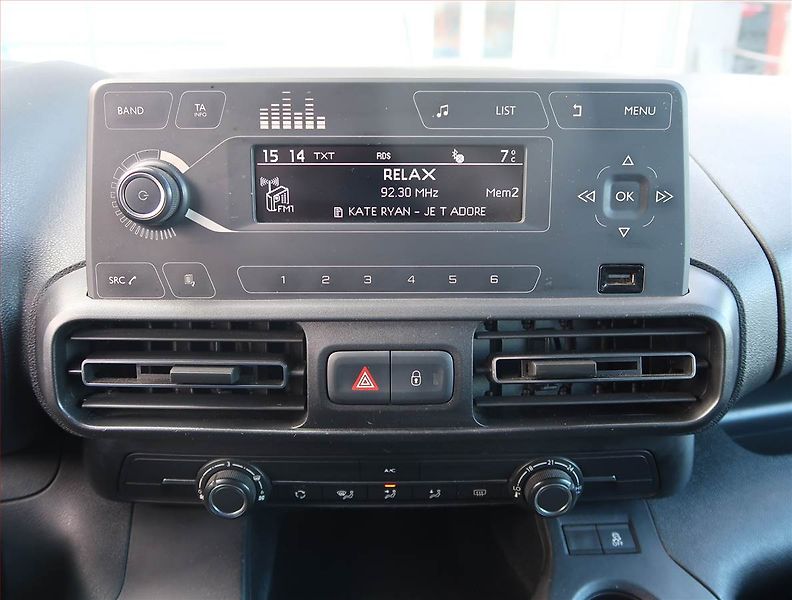 Citroën Berlingo (2019) Maxi Live 1.2 PureTech, 5Míst - fotka 12 z 15