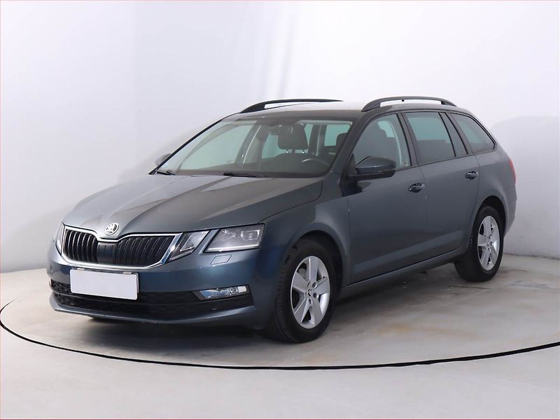 Škoda Octavia (2018) 2.0 TDI, Navi, Tempomat - fotka 2 z 18
