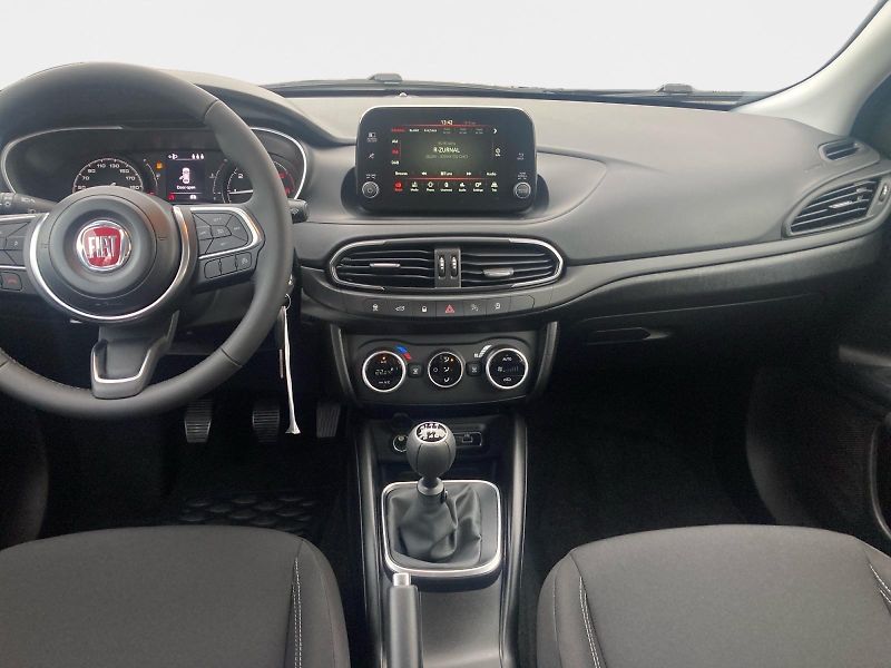 Fiat Tipo (2025) Sedan Urban 1.6 MultiJet 130k  - fotka 10 z 15