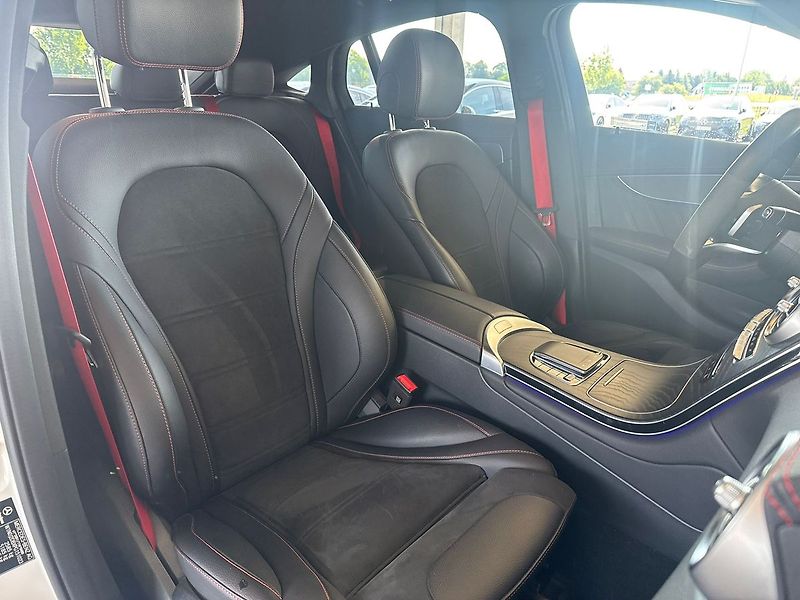 Mercedes-Benz GLC 400d 4MATIC kupé - fotka 21 z 21