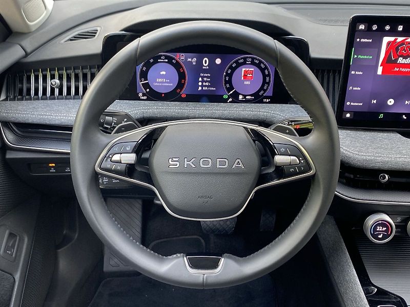 Škoda Superb (2025) 2.0 TDI DSG Selection - fotka 10 z 37