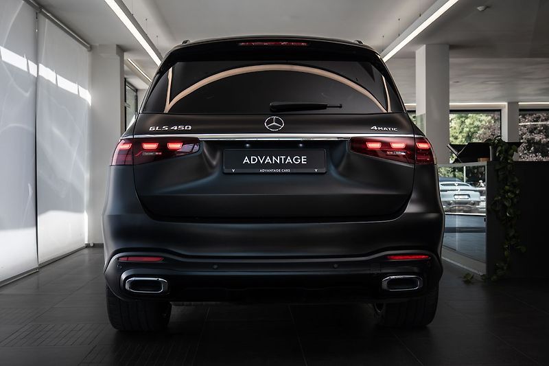 Mercedes-Benz GLS d 4MATIC E-active body control - fotka 3 z 24