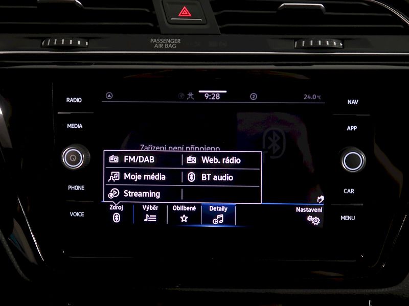 Volkswagen Touran (2023) HIGHLINE 2.0TDI DSG - fotka 24 z 37
