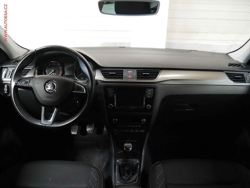 Škoda Rapid (2019) 1.0 TSi, ČR, Style - fotka 8 z 23