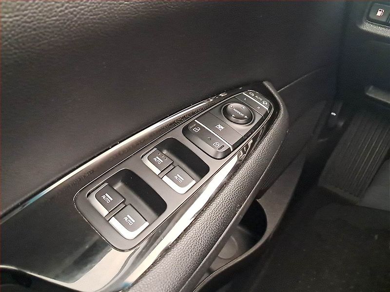 Kia Optima (2017) 1.7 CRDI, Automat, Serv.kniha - fotka 20 z 21