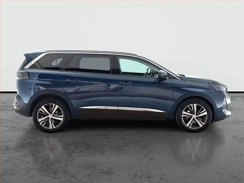 Peugeot 5008 (2021) PureTech 130 - fotka 6 z 17