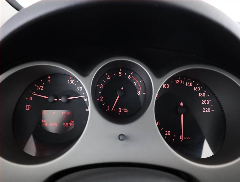 Seat Altea (2005) 1.6, po STK, jezdí výborně - fotka 8 z 15
