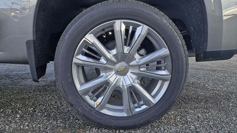 Chevrolet Silverado (2026) HIGH COUNTRY 6.2l - fotka 13 z 13