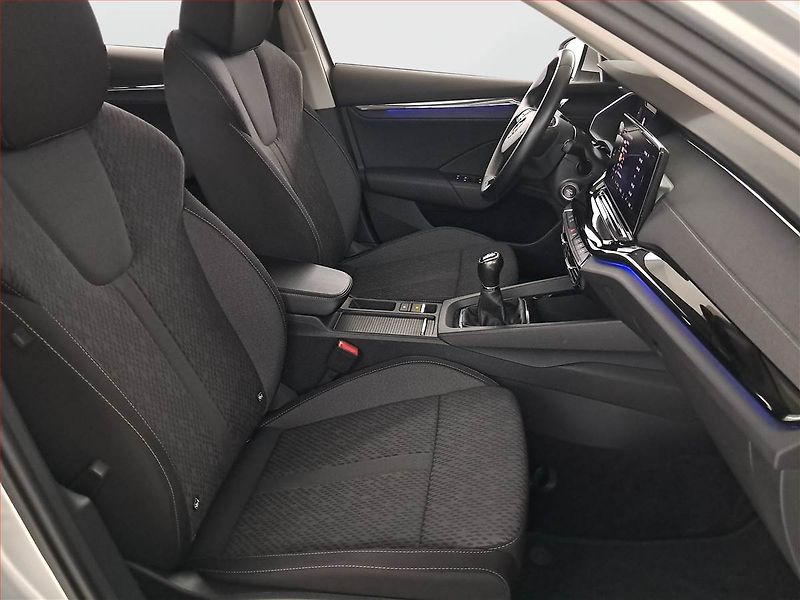 Škoda Octavia (2022) Style 2.0 TDI, Tempomat - fotka 9 z 22