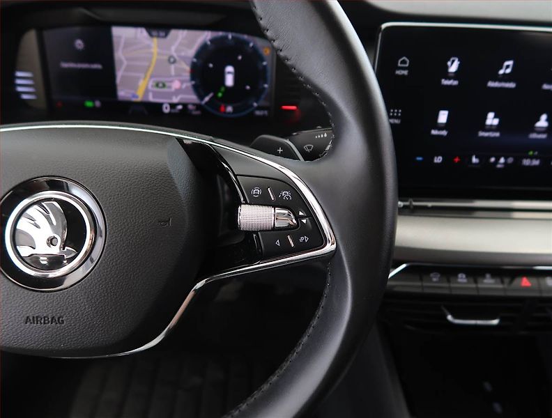 Škoda Octavia (2022) Ambition 2.0 TDI, Automat - fotka 26 z 30