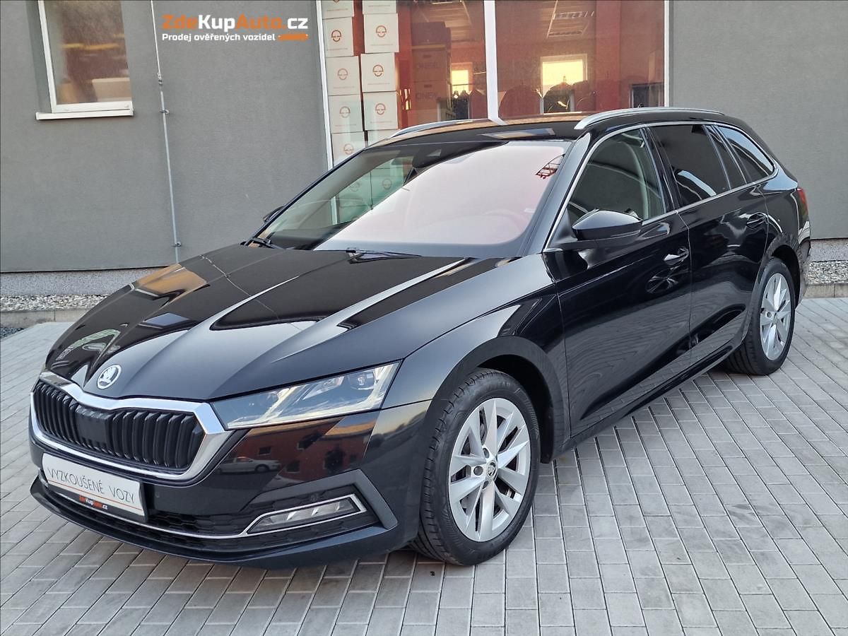 Škoda Octavia 2.0TDI 110kW DSG Style,1.Maj.