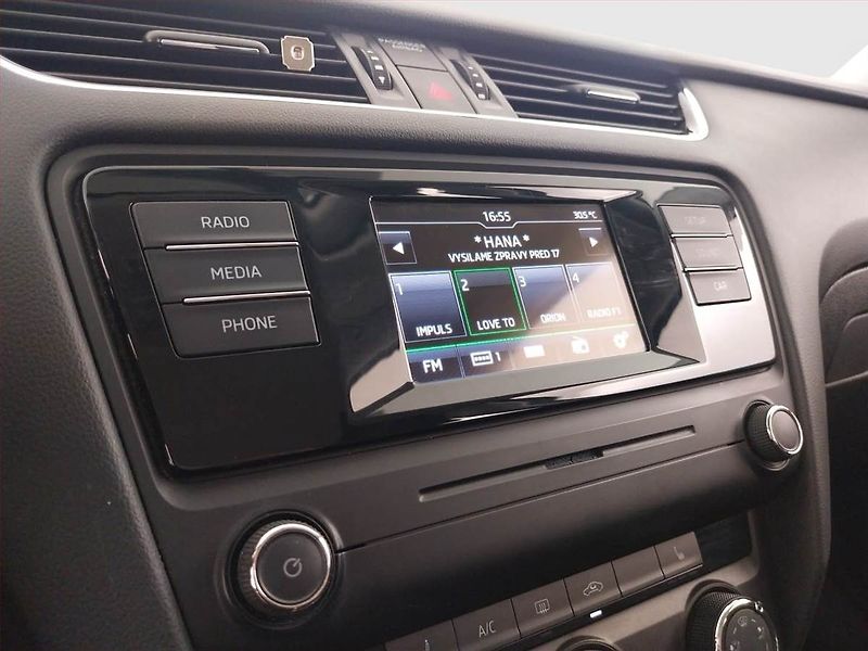 Škoda Octavia (2017) Ambition 1.6 TDI, Tempomat - fotka 18 z 18