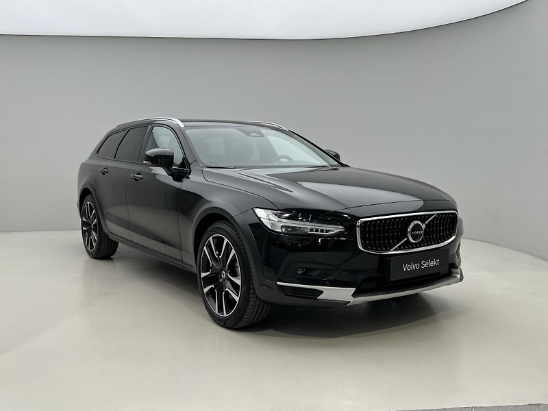 Volvo V90 CC B5 AWD ULTIMATE BRIGHT AUT - fotka 8 z 48