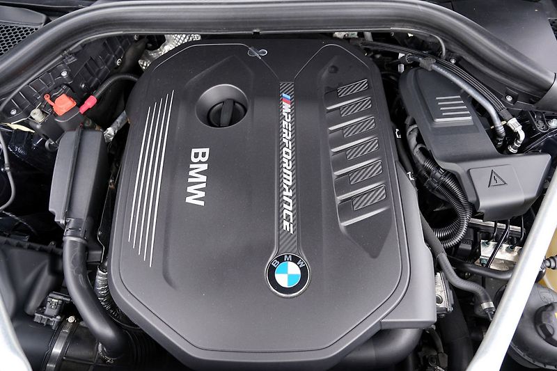 BMW X3 M40i xDrive/LED/21/355 PS - fotka 10 z 46