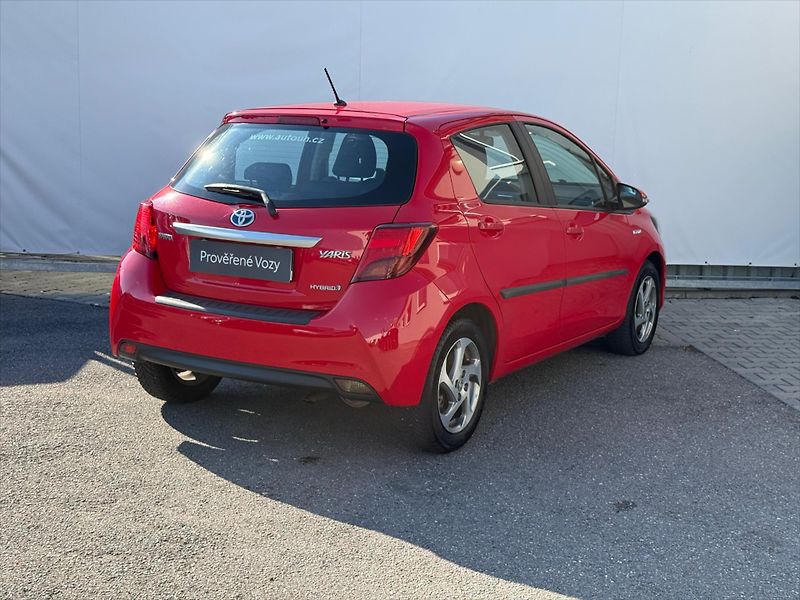 Toyota Yaris 1,5 Trend, Hybrid - fotka 4 z 20