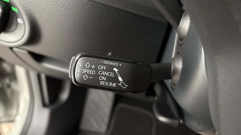 Škoda Superb 2.0 TDI DSG 4x4 Sportline - fotka 14 z 29