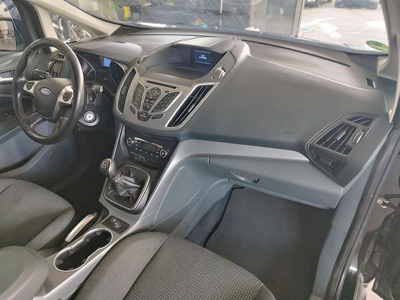 Ford C-MAX (2013) 1,6I,92KW,AUT.KLIMA,NOVÁ STK - fotka 13 z 17