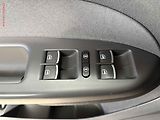 Volkswagen Touran (2014) 2.0TDi, AC, park.čidla - náhled 12