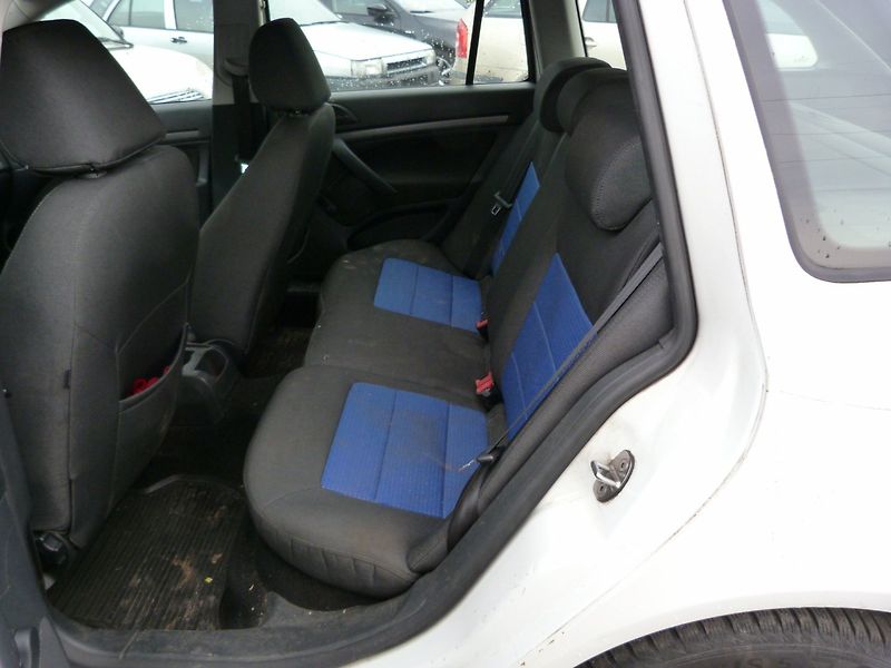 Škoda Octavia 2.0TDI DPH - fotka 14 z 16