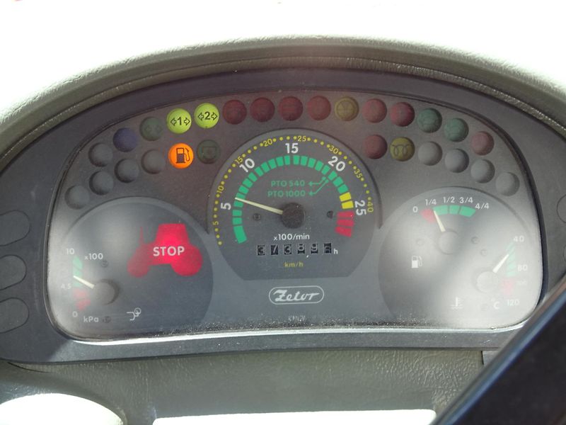 Zetor (1999) FORTERRA 10641 čelní nakladač - fotka 20 z 21