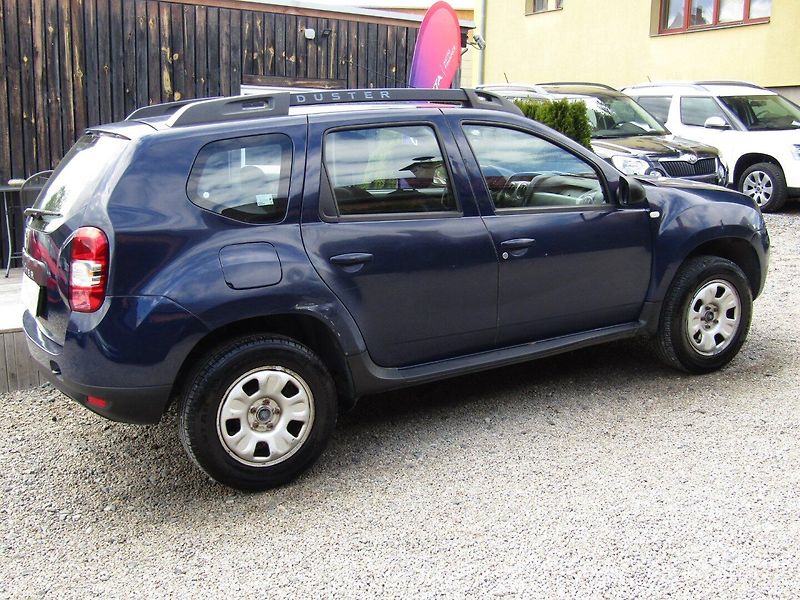 Dacia Duster (2014) 1.6 16V 77kW 4X4 - fotka 10 z 37