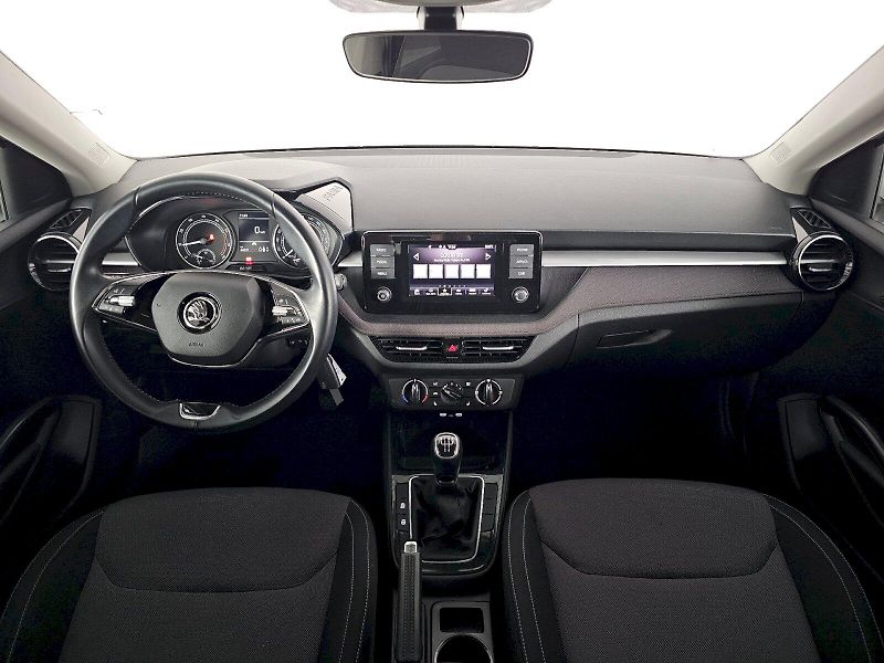 Škoda Fabia (2021) 1,0TSI 70 kW Ambition Plus - fotka 8 z 28
