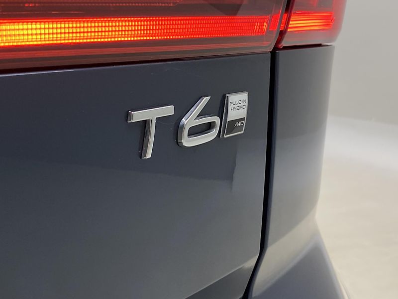 Volvo XC60 T6 AWD DARK PLUS AUT CZ - fotka 38 z 59