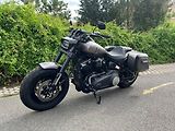Harley-Davidson FXFBS Softail Fat Bob 114cui (2020) - náhled 3