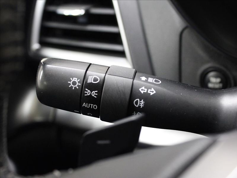 Subaru Impreza 1,6 AWD Automat Exclusive - fotka 20 z 35