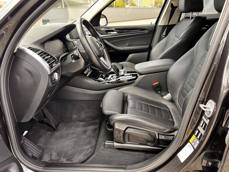 BMW X3 30e xDrive 1. majitel  - fotka 9 z 27