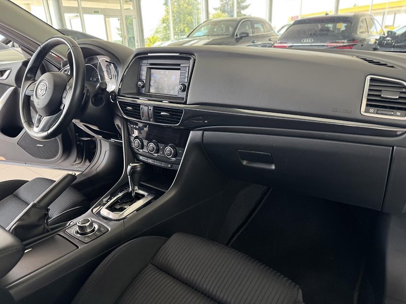 Mazda 6 - fotka 13 z 36