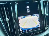 Volvo XC60 PLUS DARK B4 AWD - náhled 12