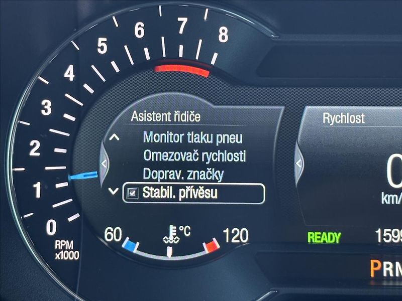 Ford Galaxy 2,5 Hybrid eCVT Titanium 140kW - fotka 28 z 37
