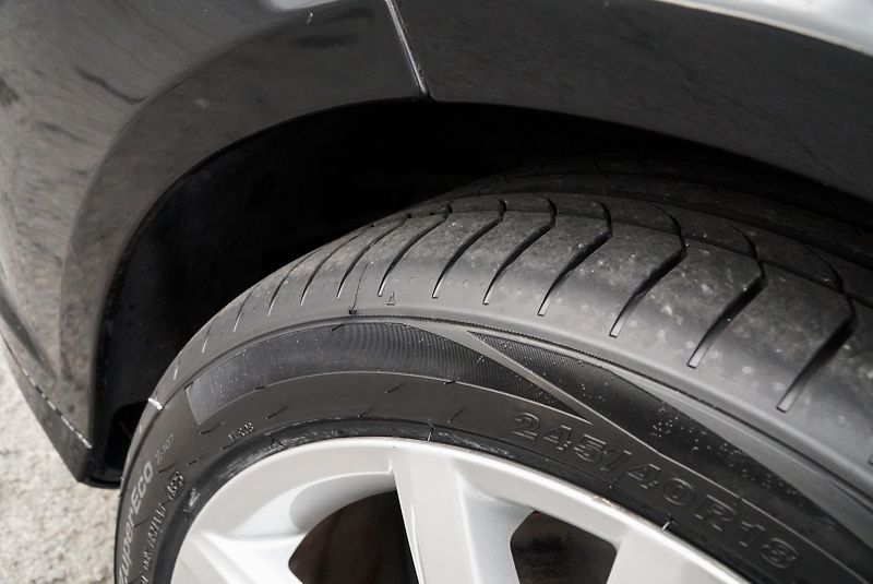 Mercedes-Benz Třídy E 220 CDI BlueEfficiency - fotka 29 z 29